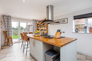 Kitchen- click for photo gallery